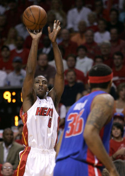 万众瞩目的 万众瞩目的