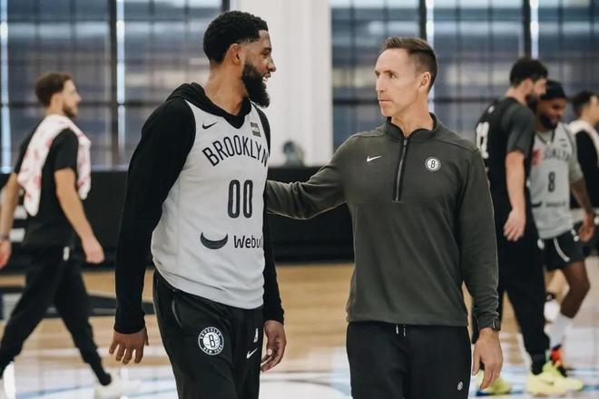 调整战术和 调整战术和