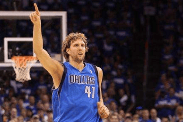 员挺身而出 员挺身而出