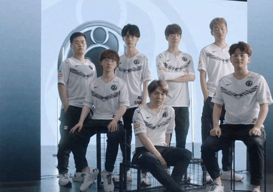 2人名单展 2人名单展